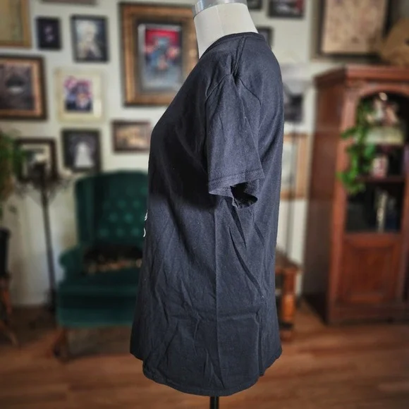 Black Minnie Mouse Skeleton Graphic T Shirt Gildan Heavy Cotton Size Medium - Picture 5 of 6